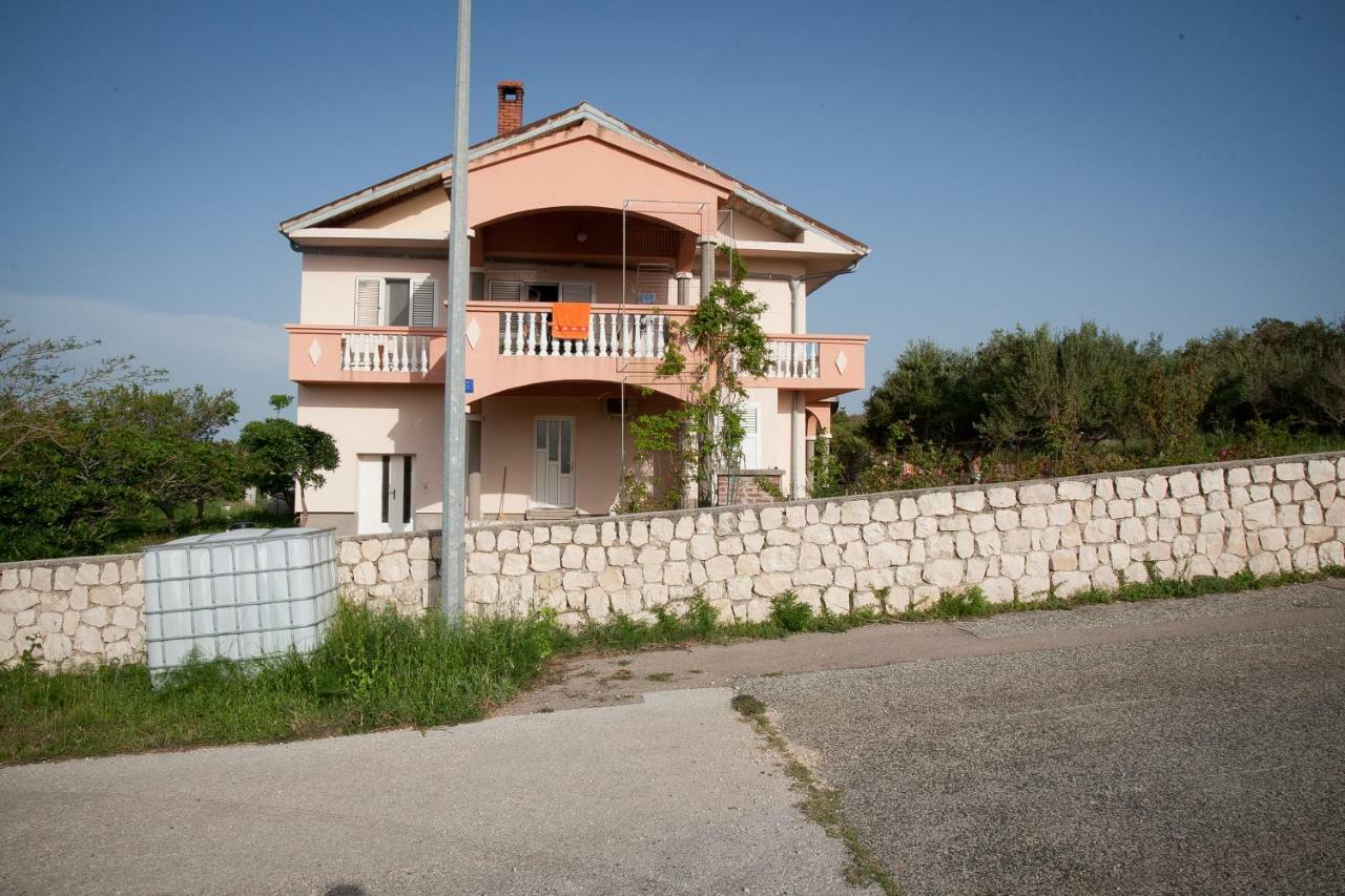 Apartman Ana Radovin Exterior foto