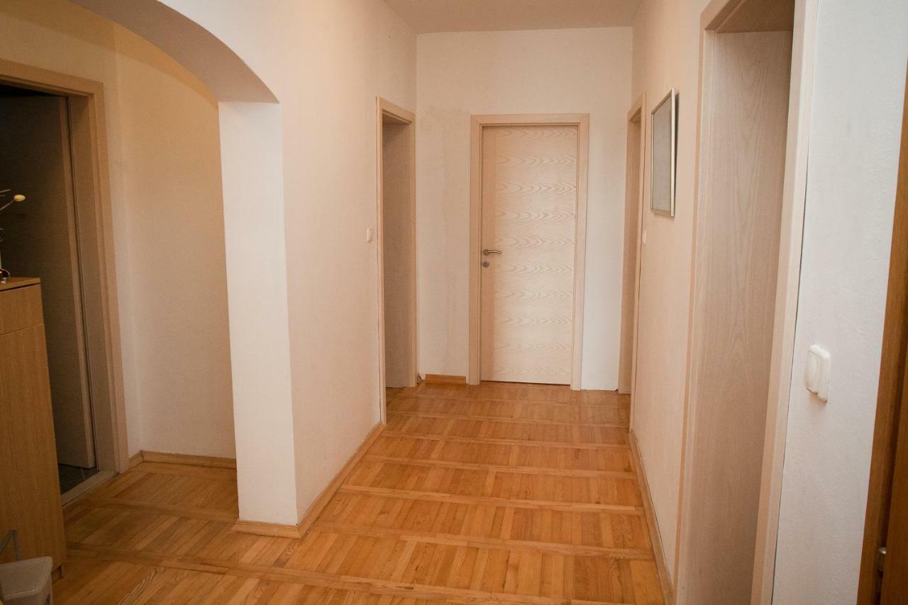 Apartman Ana Radovin Exterior foto